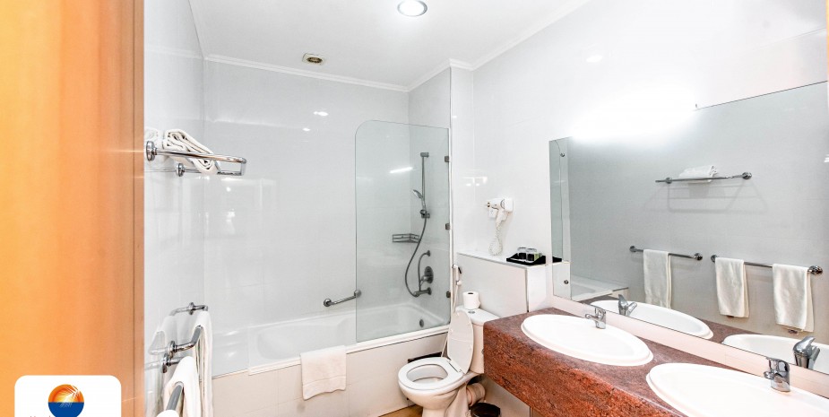 Quarto Suite WC 1